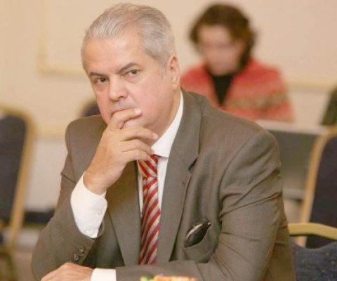 Năstase îşi imaginează pe blog ce va face Băsescu